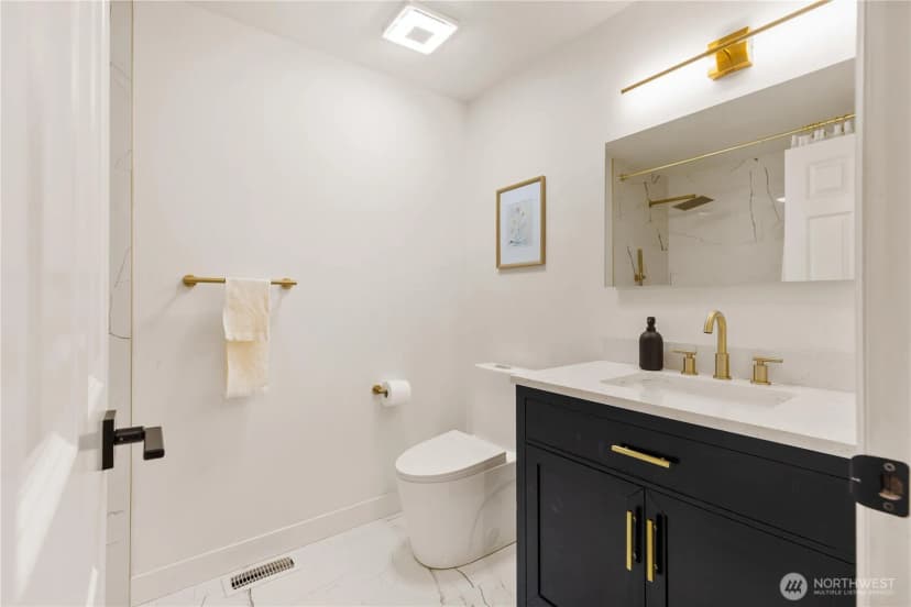 Property photo for 21810 Ne 16th Street, Sammamish photo 17