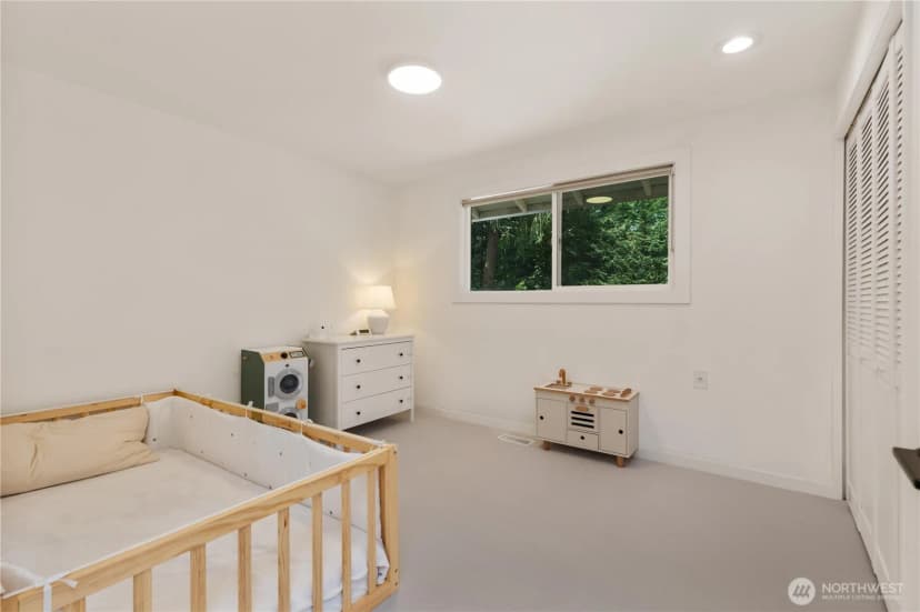 Property photo for 21810 Ne 16th Street, Sammamish photo 15