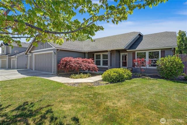 Property photo for 5929 Bluewood Street W, West Richland photo 2