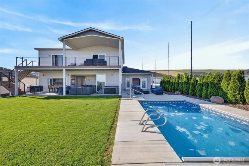 Property photo for 8446 Desert Greens Loop, Othello