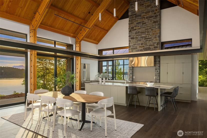 Property photo for 15137 Henderson Road, Bainbridge Island photo 10