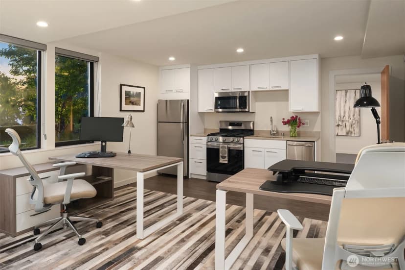Property photo for 2825 Magnolia Boulevard W, Seattle photo 30