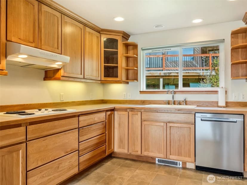 Property photo for 1008 300th Place, Ocean Park photo 7