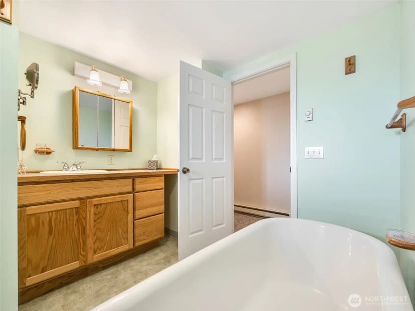 Property photo for 1008 300th Place, Ocean Park photo 32