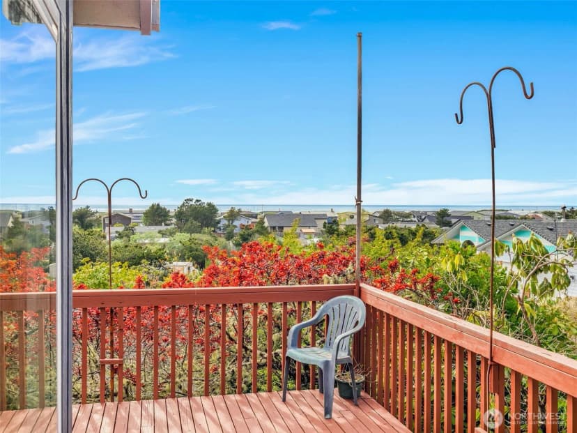Property photo for 1008 300th Place, Ocean Park photo 5