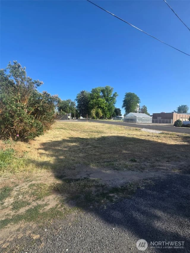 Property photo for 201 E 8th Avenue E, Ritzville photo 5