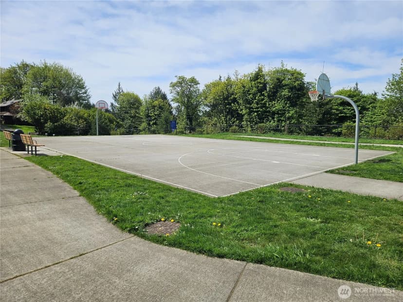 Property photo for 10507 35th Street Ne, Lake Stevens photo 38