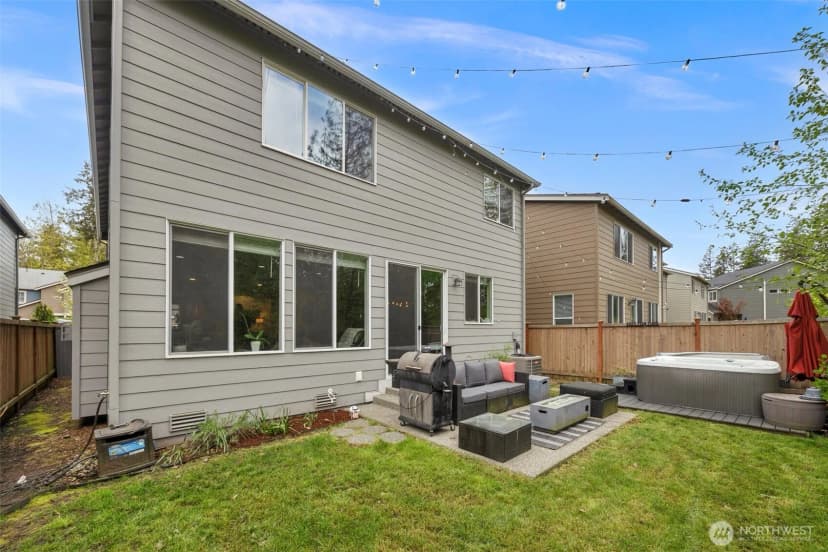 Property photo for 10507 35th Street Ne, Lake Stevens photo 30