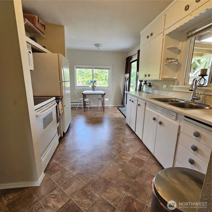 Property photo for 4127 Se Lovell Street, Port Orchard photo 7