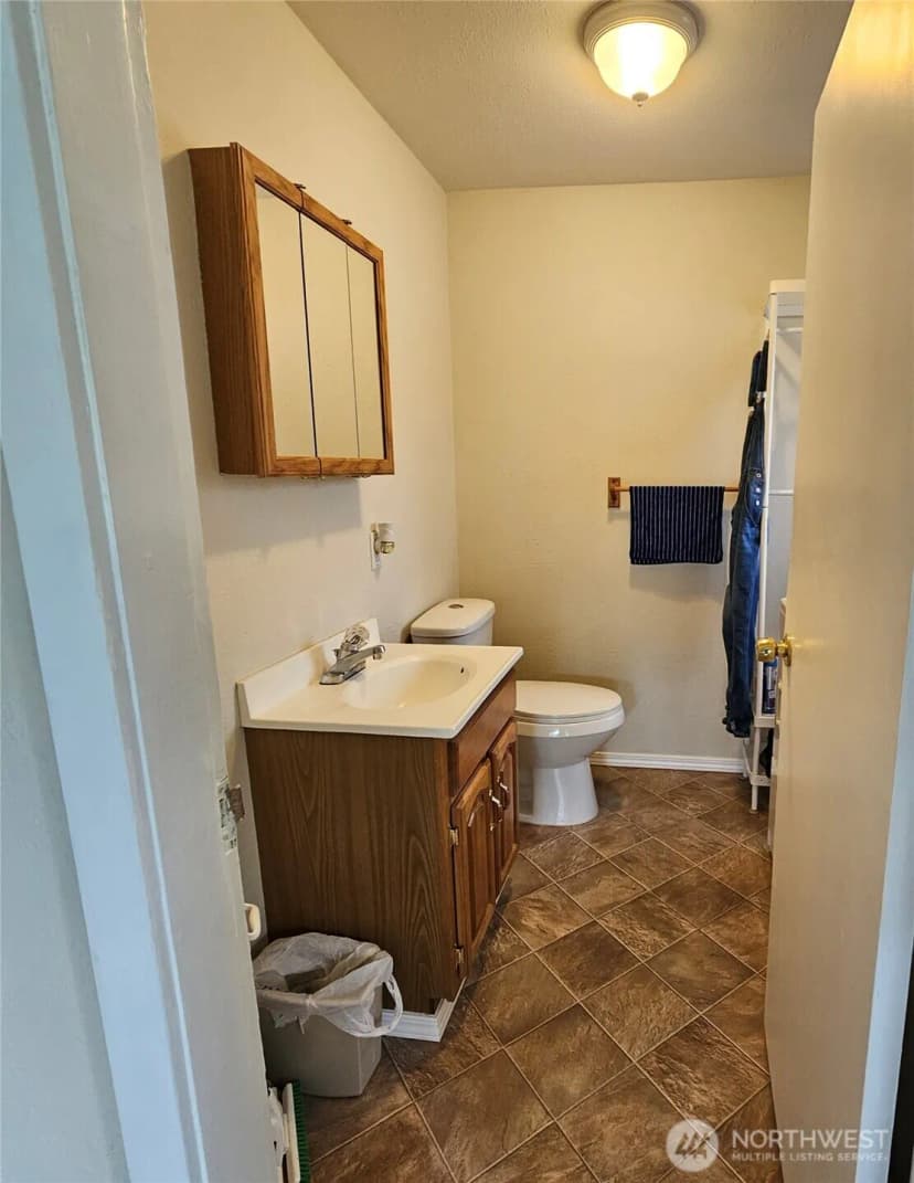 Property photo for 4127 Se Lovell Street, Port Orchard photo 14