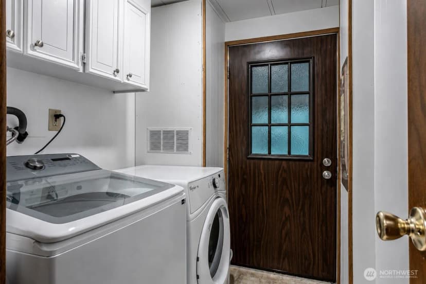 Property photo for 1402 22nd Street Ne #214, Auburn photo 18