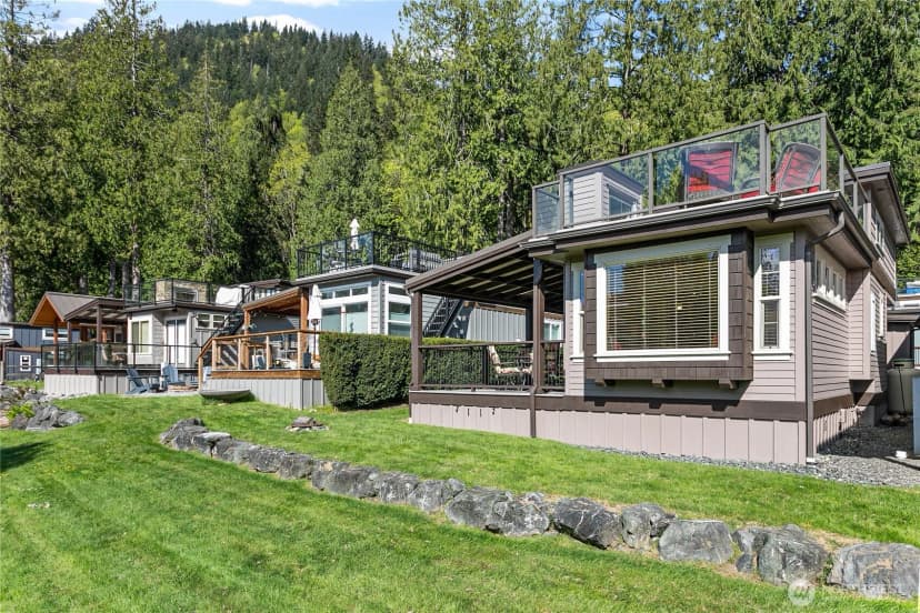 Property photo for 990 Lake Whatcom Boulevard #35, Sedro Woolley photo 27