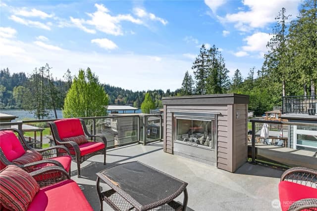 Property photo for 990 Lake Whatcom Boulevard #35, Sedro Woolley photo 2