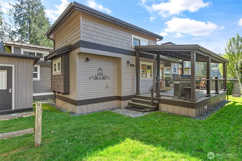 Property photo for 990 Lake Whatcom Boulevard #35, Sedro Woolley photo 4