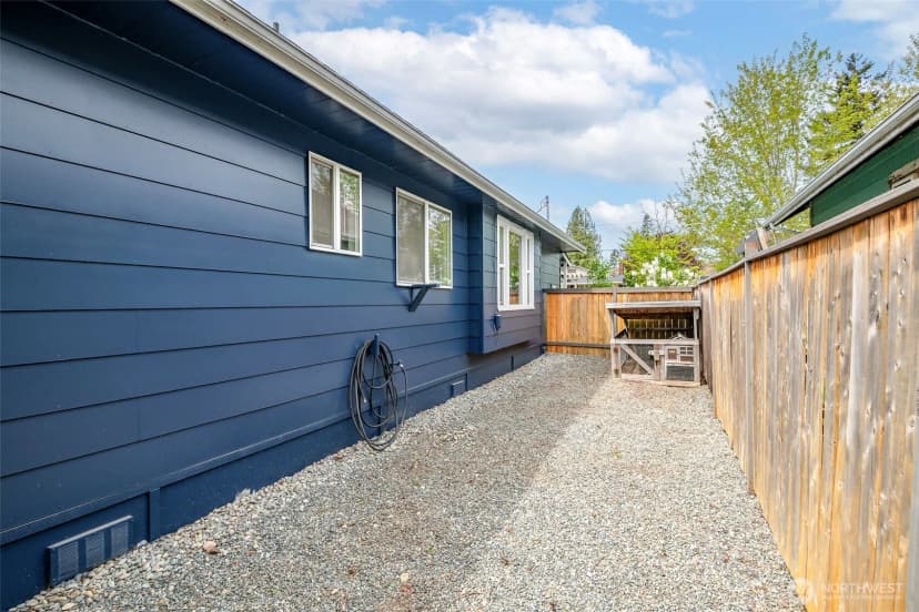 Property photo for 1329 Porter Street, Enumclaw photo 28