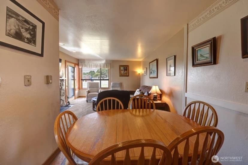 Property photo for 210 26th Street Nw #203-4, Long Beach photo 11