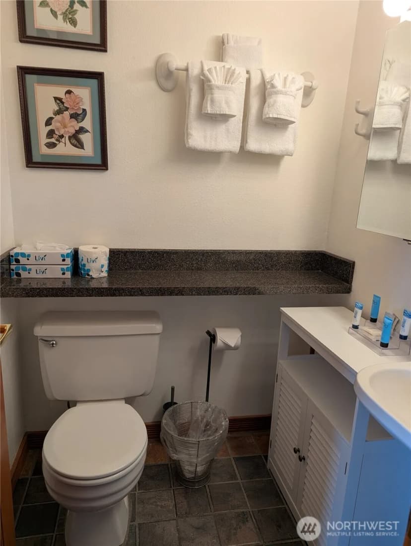 Property photo for 210 26th Street Nw #203-4, Long Beach photo 29