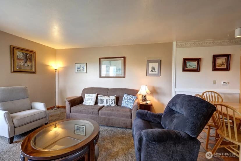 Property photo for 210 26th Street Nw #203-4, Long Beach photo 13