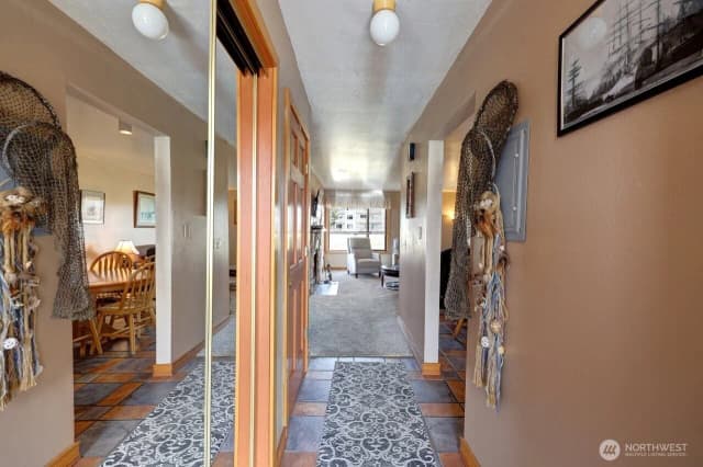 Property photo for 210 26th Street Nw #203-4, Long Beach photo 3