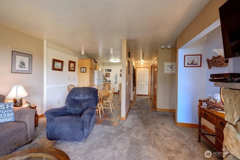 Property photo for 210 26th Street Nw #203-4, Long Beach photo 16