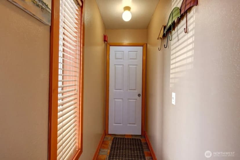 Property photo for 210 26th Street Nw #203-4, Long Beach photo 22