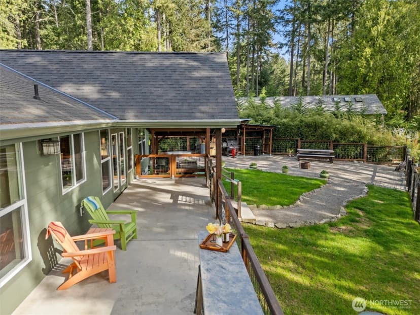 Property photo for 11013 Bayview Circle, Anderson Island photo 7