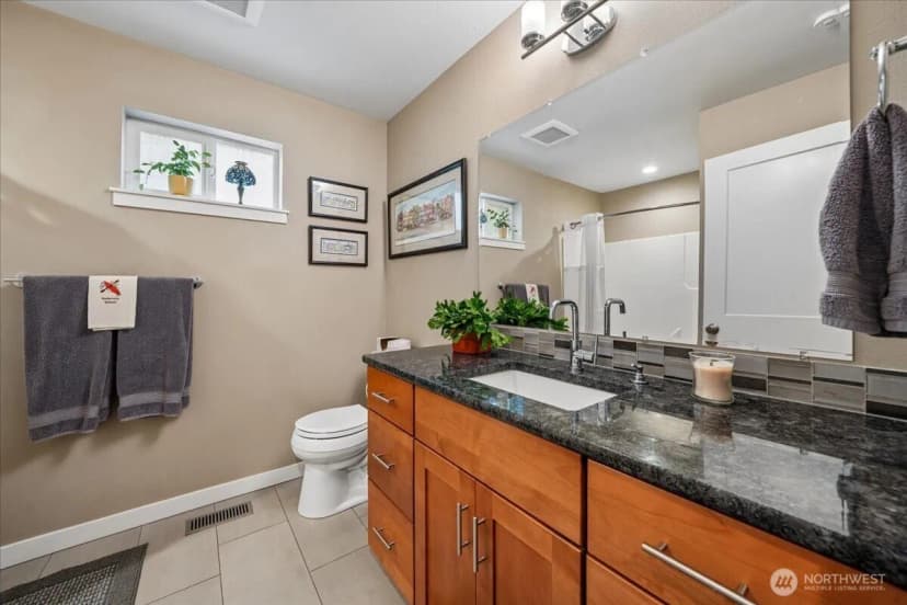 Property photo for 11013 Bayview Circle, Anderson Island photo 33