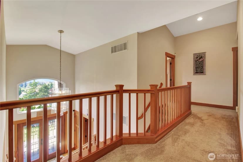 Property photo for 7718 78th Place Ne, Marysville photo 17