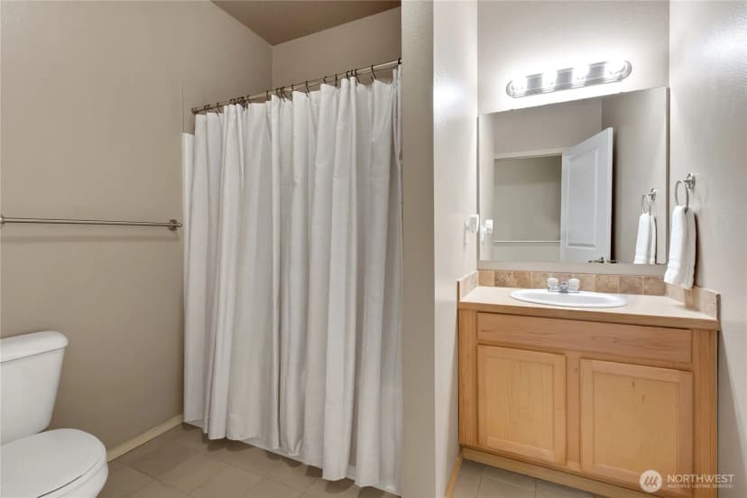 Property photo for 6516 127th Street Ct E, Puyallup photo 16