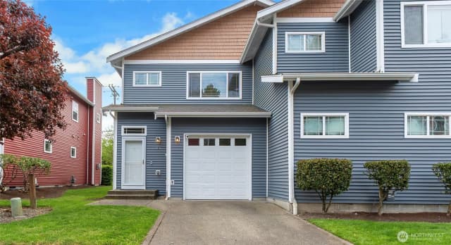 Property photo for 6516 127th Street Ct E, Puyallup photo 2