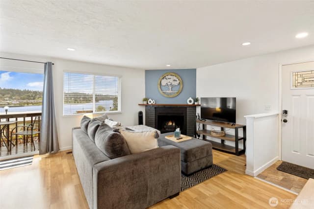 Property photo for 2505 -2507 N Wycoff Avenue, Bremerton photo 5