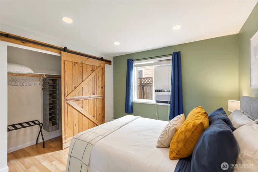Property photo for 2505 -2507 N Wycoff Avenue, Bremerton photo 15