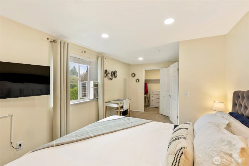 Property photo for 2505 -2507 N Wycoff Avenue, Bremerton photo 29
