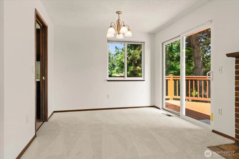 Property photo for 9236 Ne 136 Place, Kirkland photo 8