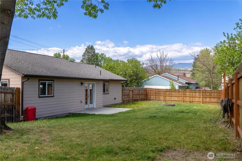 Property photo for 117 E 7th Street, Tonasket photo 6