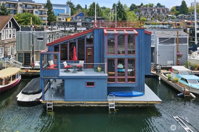 Property photo for 2727 Fairview Avenue E #unit 4, Seattle