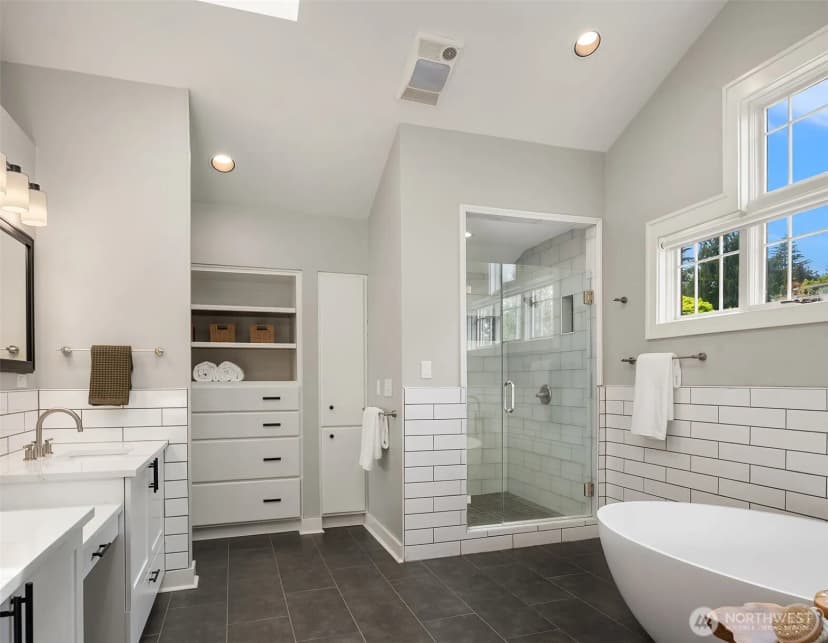 Property photo for 1414 Lake Washington Boulevard S, Seattle photo 31