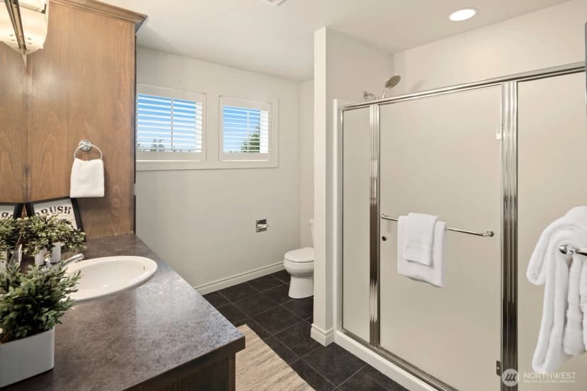 Property photo for 21706 Quiet Water Loop, Lake Tapps photo 24