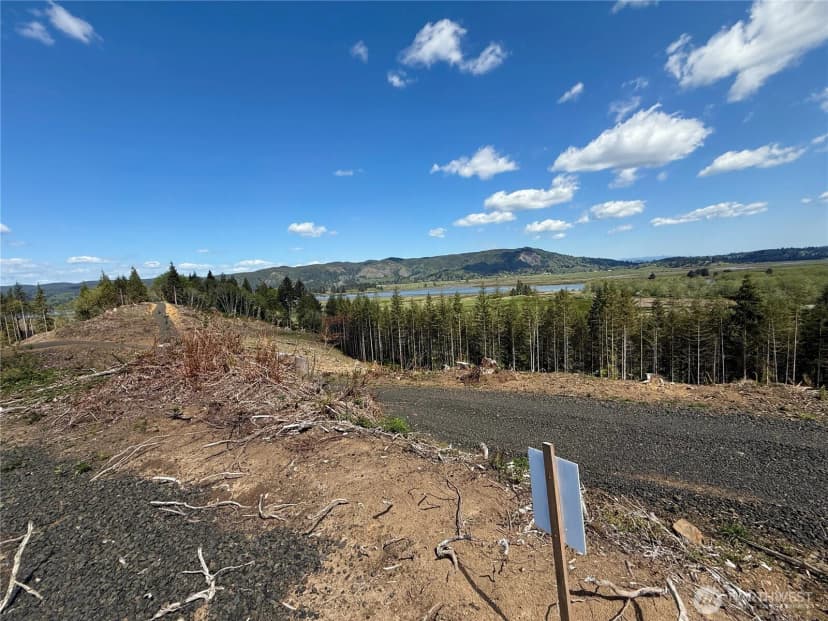 Property photo for 8464 Us Highway 101, South Bend photo 31