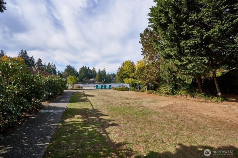 Property photo for 13229 Linden Avenue N #403b, Seattle photo 29