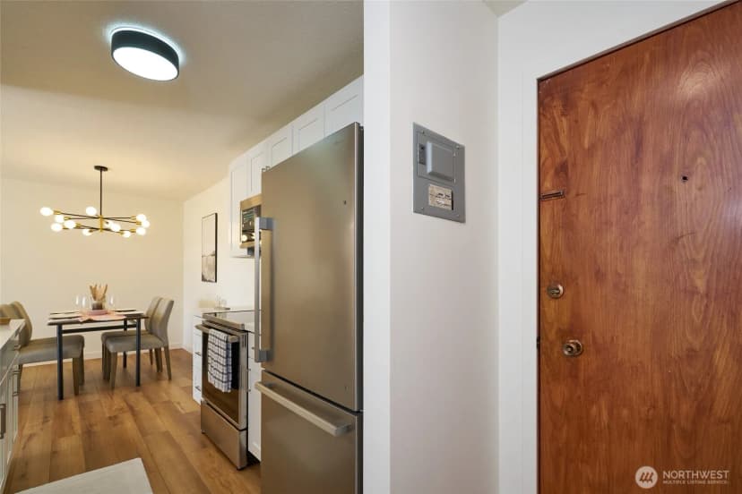 Property photo for 13229 Linden Avenue N #403b, Seattle photo 11