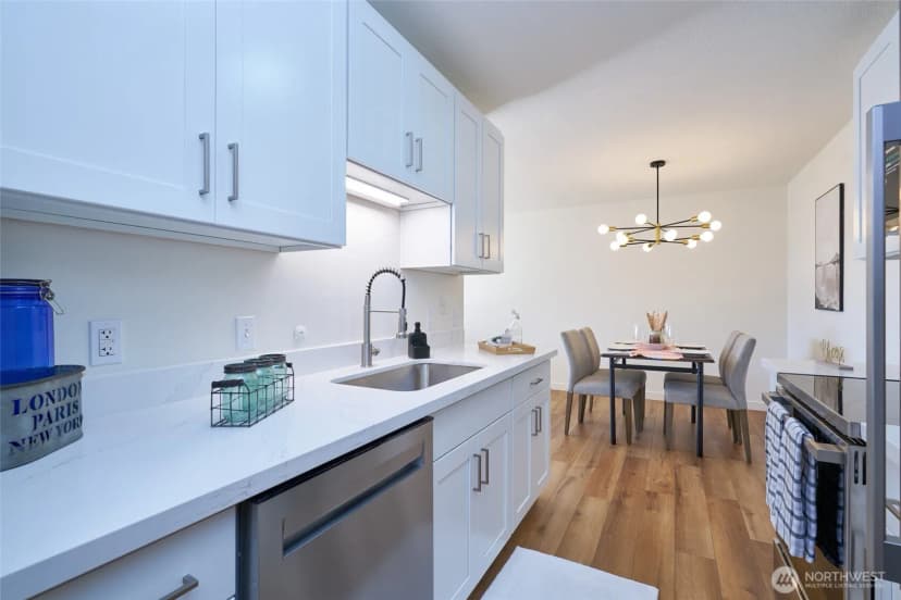 Property photo for 13229 Linden Avenue N #403b, Seattle photo 12