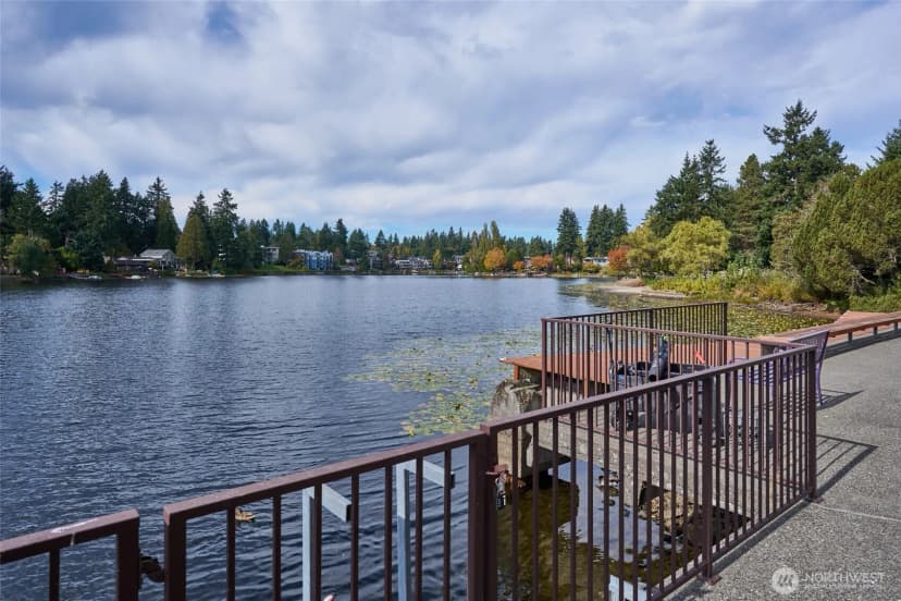 Property photo for 13229 Linden Avenue N #403b, Seattle photo 25