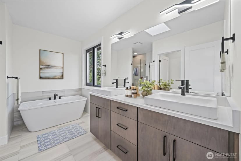 Property photo for 16050 Se 44th Court, Bellevue photo 10