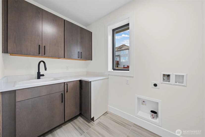 Property photo for 16050 Se 44th Court, Bellevue photo 18