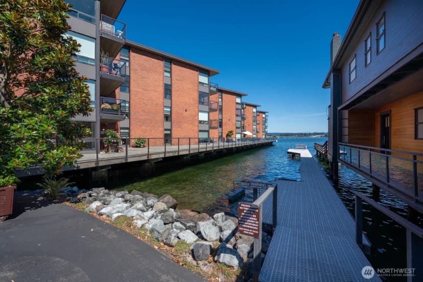 Property photo for 2360 43rd Avenue E #203, Seattle photo 16