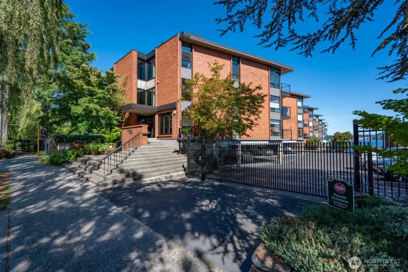 Property photo for 2360 43rd Avenue E #203, Seattle photo 17