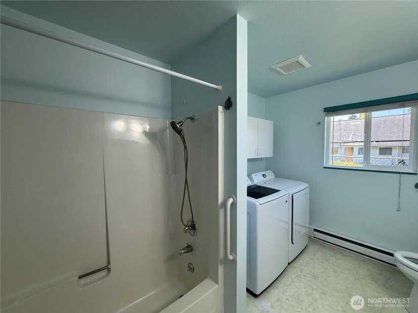Property photo for 910 W 16th Street, Port Angeles photo 8