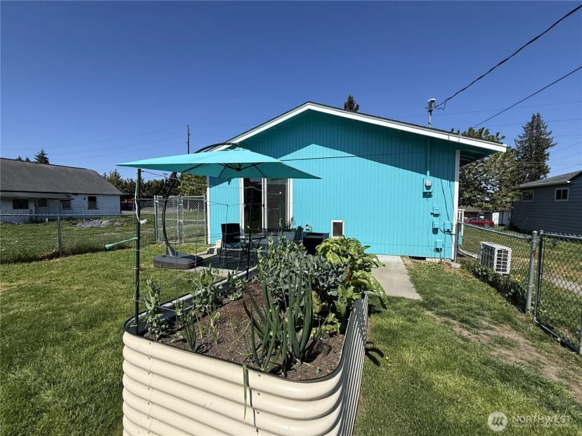 Property photo for 910 W 16th Street, Port Angeles photo 20
