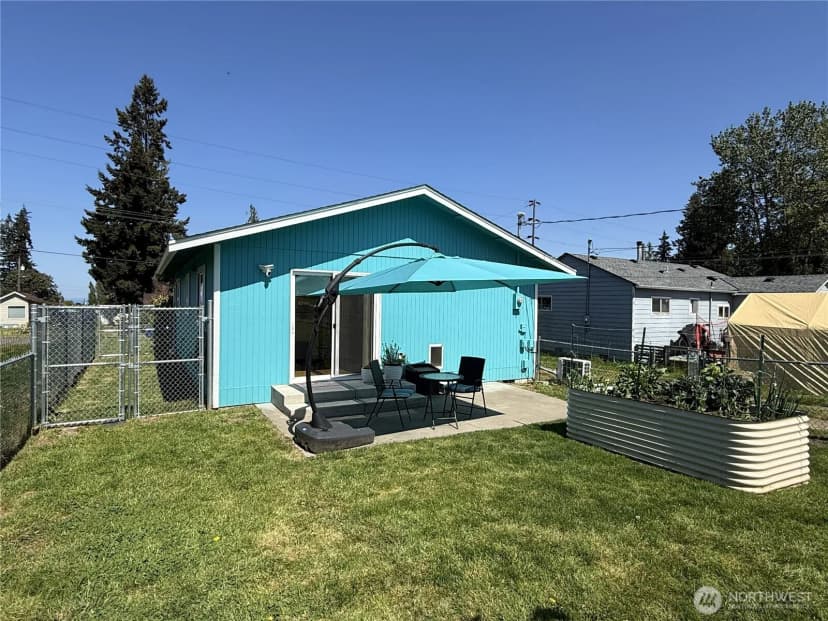 Property photo for 910 W 16th Street, Port Angeles photo 13